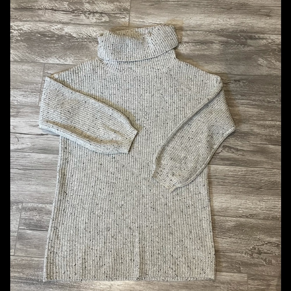 Turtle neck dress - LF SEEK size S